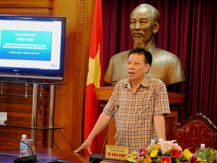 Ông Tô Văn Động, Chánh Văn phòng, Người phát ngôn Bộ VHTTDL phát biểu tại buổi gặp mặt phóng viên báo chí