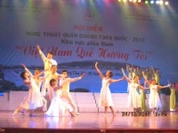 Đoàn nghệ thuật quần chúng tỉnh Bình Phước vươn tầm cao mới tại Hội diễn nghệ thuật quần chúng toàn quốc năm 2012